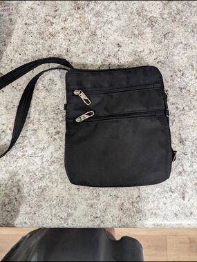 Travelon Black Crossbody Shoulder Bag
